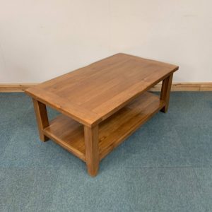 Large, Oak, Coffee Table. (CT125)