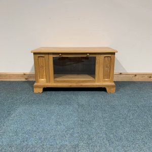 Small, Carved Solid Oak, Glazed, Standard TV Unit. (TV168)