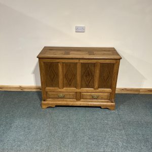Large, Rustic Solid Oak, Mule Chest. (BB111)
