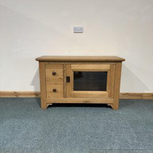 Extra Large, Multiyork, Solid Oak, Standard TV Unit. (TV217)