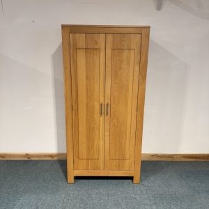 Large, Solid Oak, Full Length Double Wardrobe. (W214)
