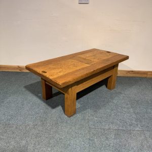 Large, Chunky, Distressed Solid Oak, Box Coffee Table. (CT170)